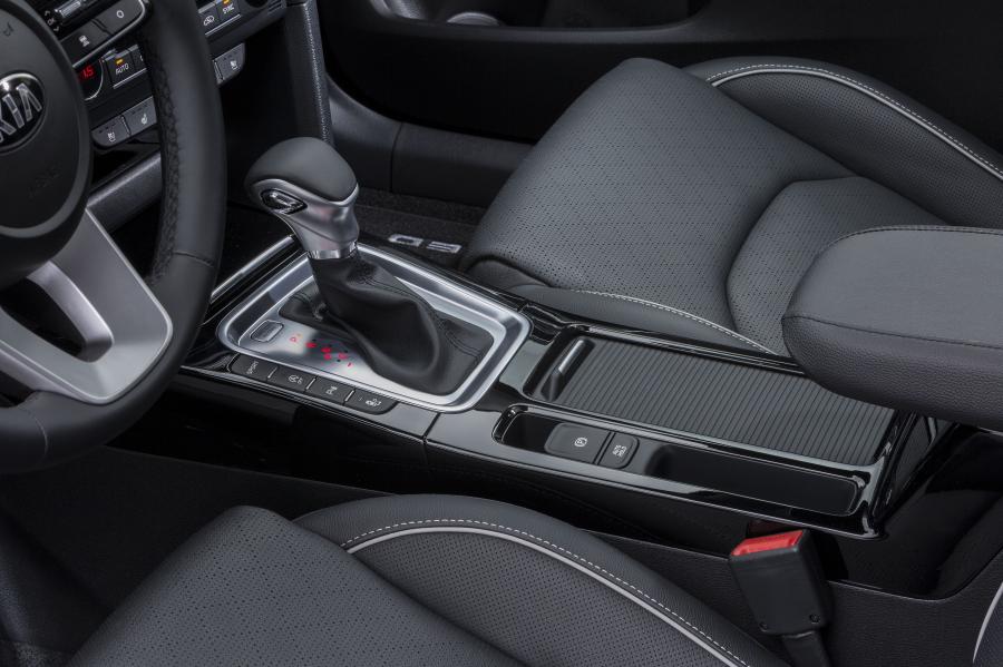 Детали интерьера Kia Ceed 2018 года  (WW) (фото 14 из 40)